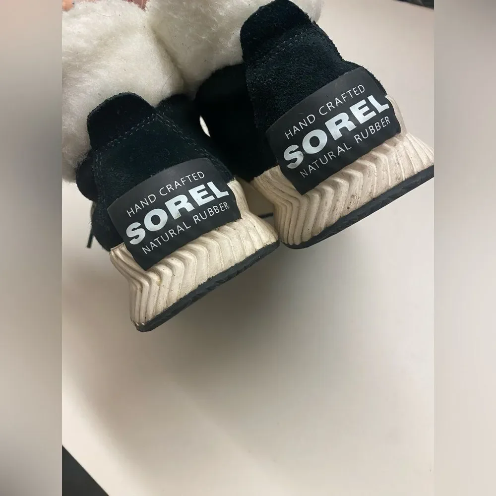 SOREL Out N' About Conquest Boot black suede short lace up waterproof 7.5